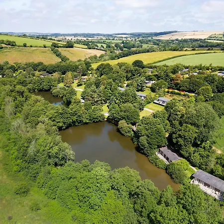 6 Hedgerows Looe